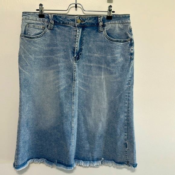 WashLab midi denim skirt​